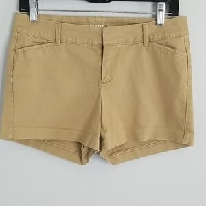 Old Navy Pixie khaki shorts 2